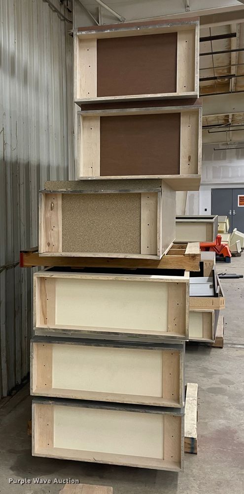 image for item II9316 Furniture