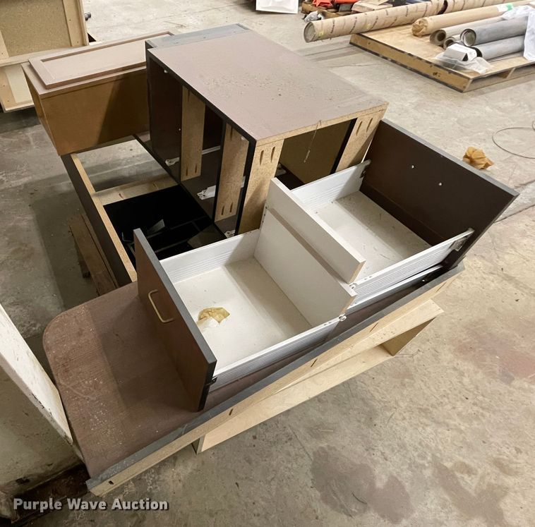 image for item II9316 Furniture