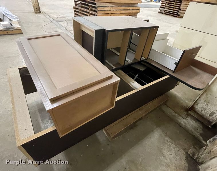 image for item II9316 Furniture