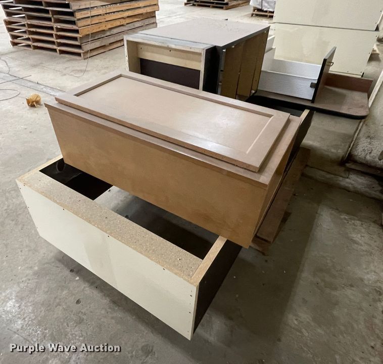 image for item II9316 Furniture