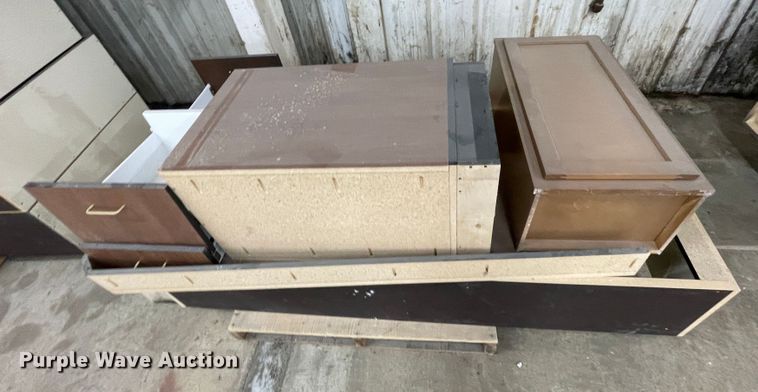 image for item II9316 Furniture