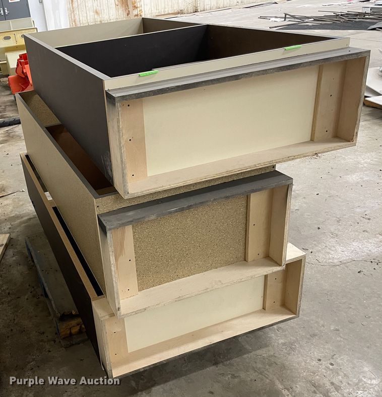 image for item II9316 Furniture