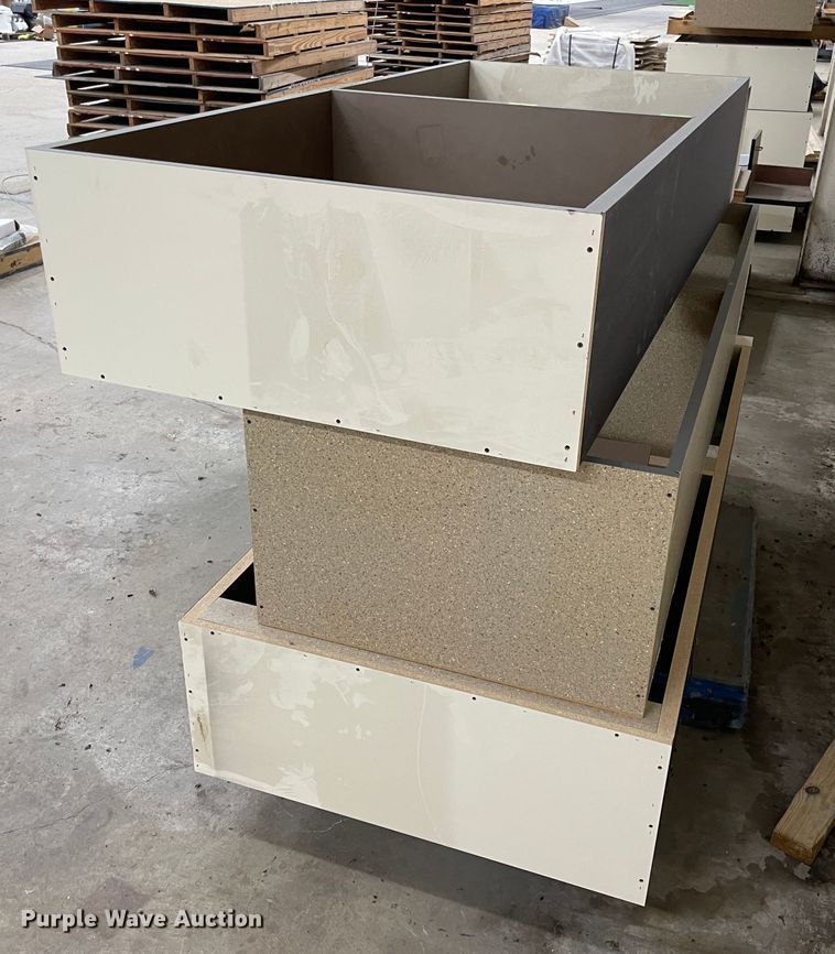 image for item II9316 Furniture