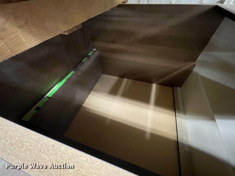 image for item II9316 Furniture