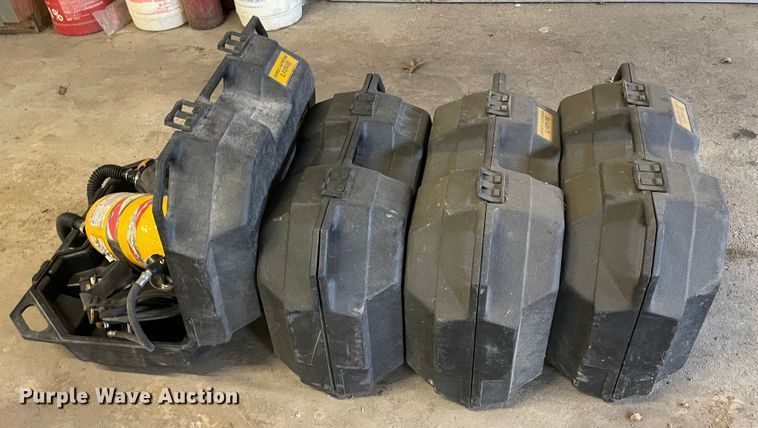 image for item II9322 MSA SCBA gear