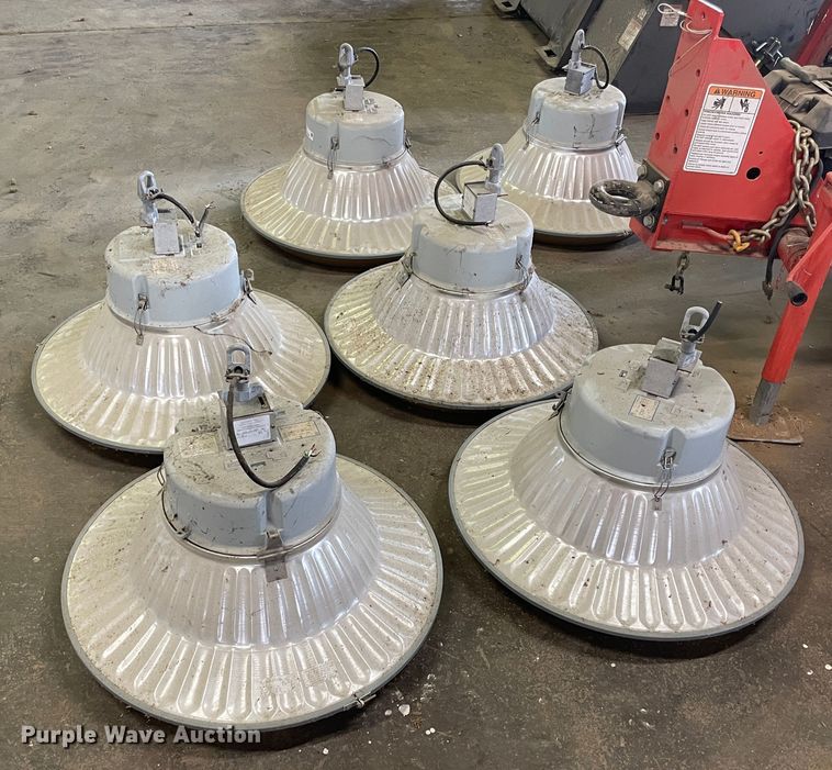 image for item II9326 (6) UL Luminaire lights