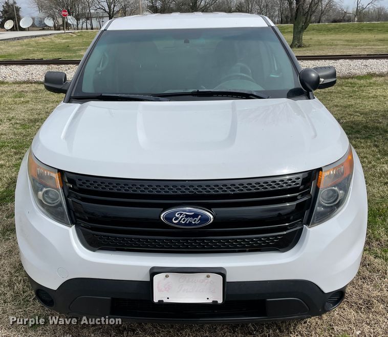 image for item II9327 2013 Ford Explorer Police  SUV