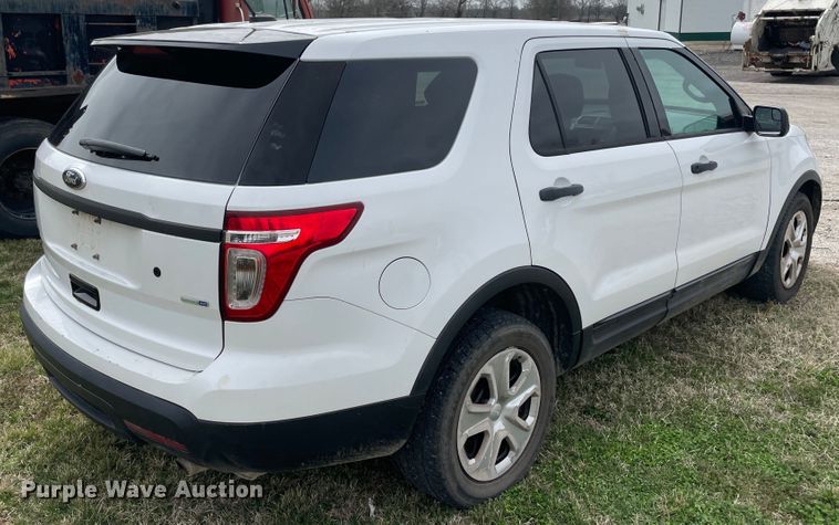 image for item II9327 2013 Ford Explorer Police  SUV