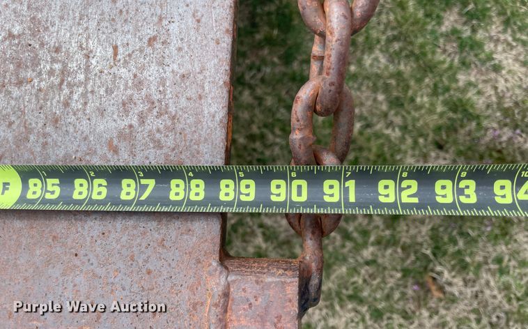 image for item II9328 1985 International 1754  dump truck