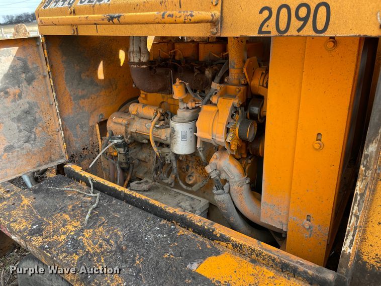 image for item II9330 Rosco RA2000 pot hole patcher