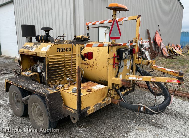 image for item II9331 Rosco RA2000 pot hole patcher