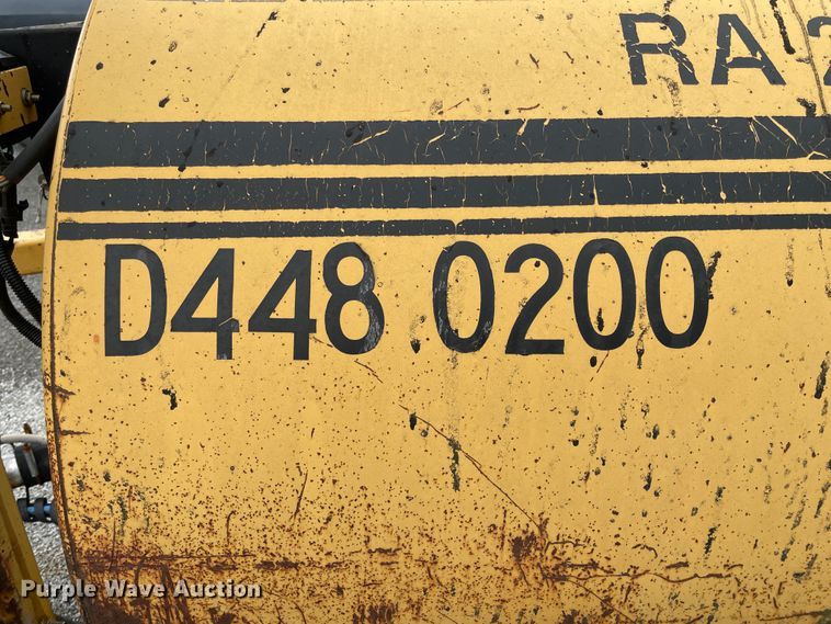 image for item II9331 Rosco RA2000 pot hole patcher