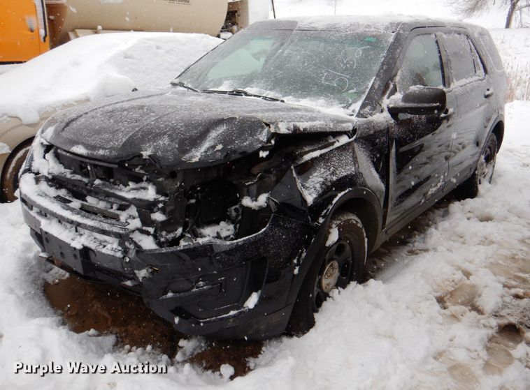 image for item II9789 2016 Ford Explorer Police  SUV