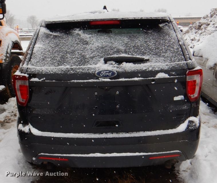 image for item II9789 2016 Ford Explorer Police  SUV