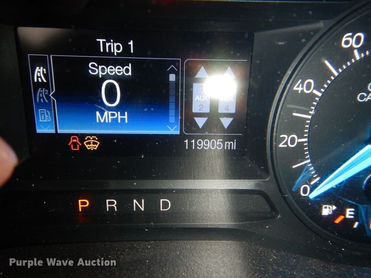 image for item II9789 2016 Ford Explorer Police  SUV