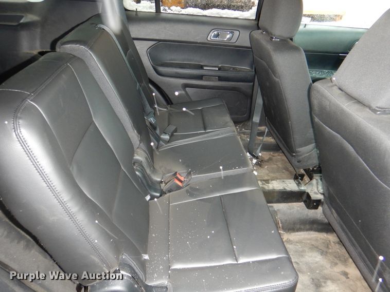 image for item II9789 2016 Ford Explorer Police  SUV