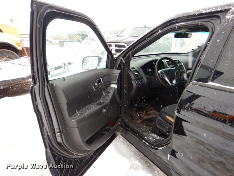 image for item II9790 Ford Explorer Police Interceptor  SUV