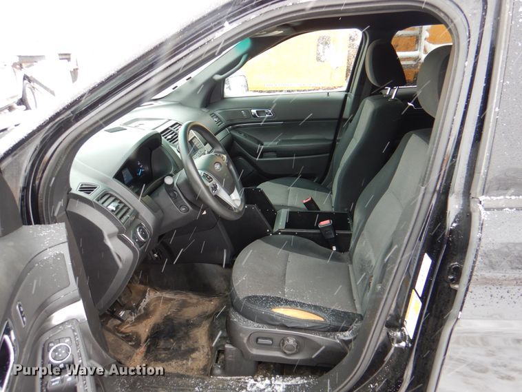 image for item II9790 Ford Explorer Police Interceptor  SUV