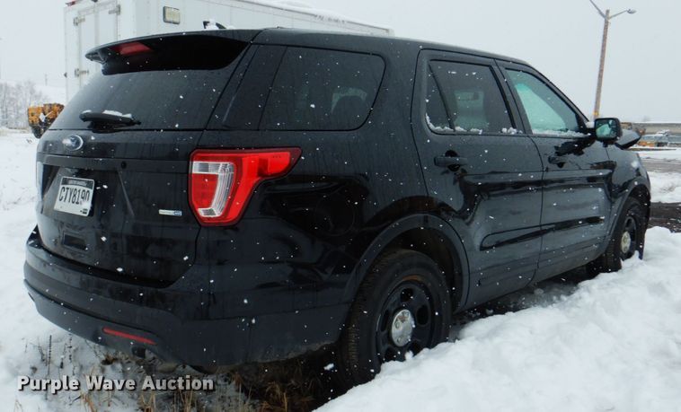 image for item II9792 2016 Ford Explorer Police  SUV