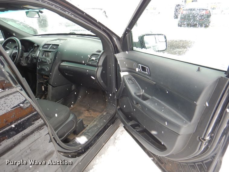 image for item II9792 2016 Ford Explorer Police  SUV