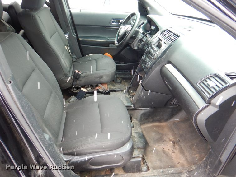 image for item II9792 2016 Ford Explorer Police  SUV