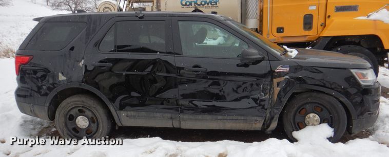 image for item II9800 2016 Ford Explorer Police  SUV