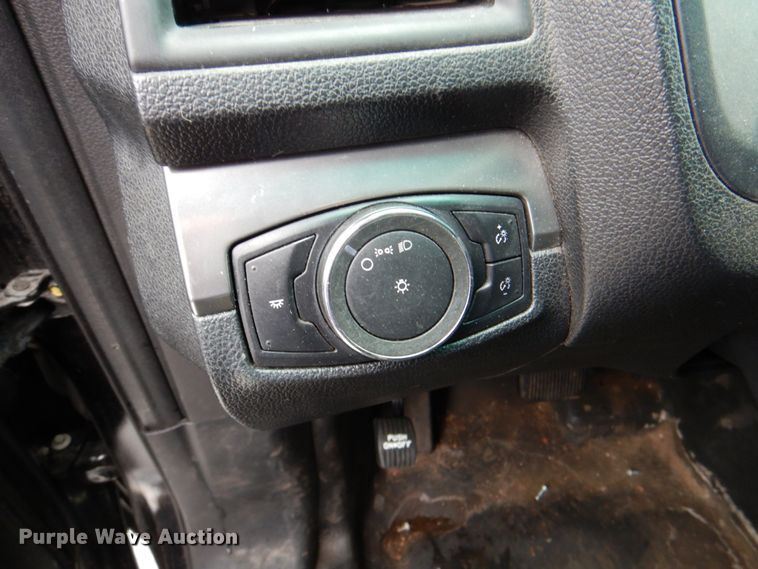 image for item II9800 2016 Ford Explorer Police  SUV