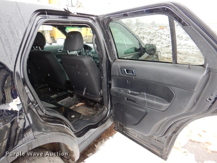 image for item II9800 2016 Ford Explorer Police  SUV