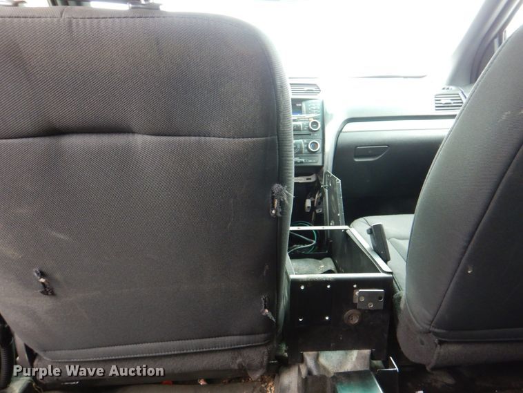 image for item II9800 2016 Ford Explorer Police  SUV