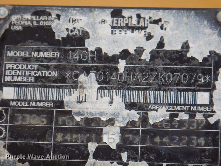 image for item II9868 2001 Caterpillar 140H  motor grader