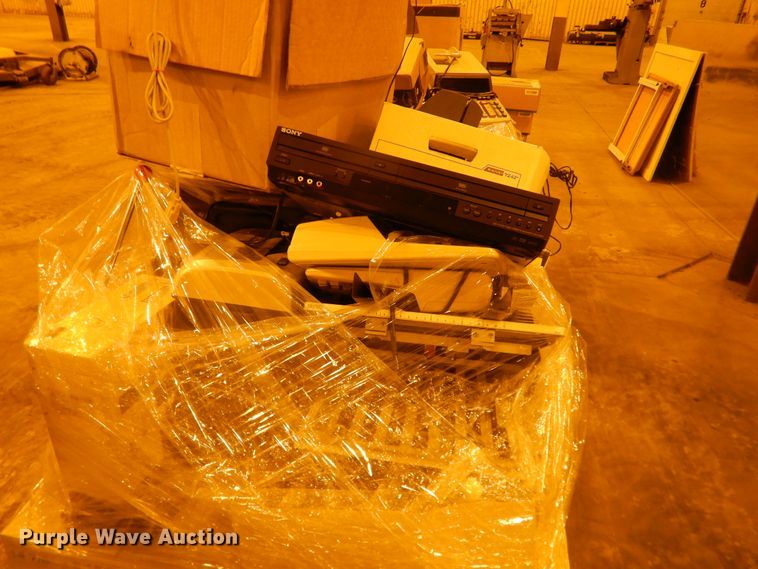 image for item IJ9256 Office supplies and equipment