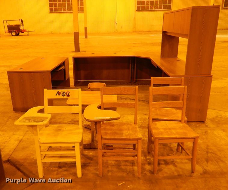 image for item IJ9258 Furniture