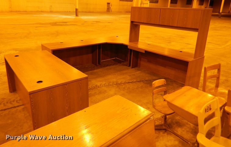 image for item IJ9258 Furniture