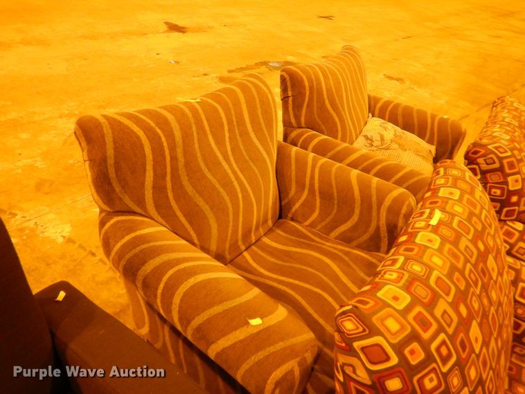 image for item IJ9262 Furniture