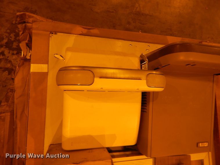 image for item IJ9265 Office supplies and equipment