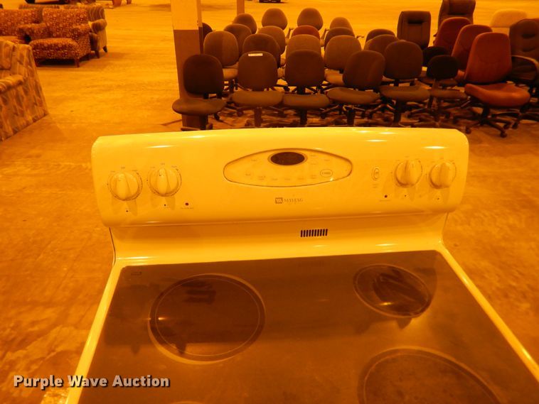 image for item IJ9265 Office supplies and equipment