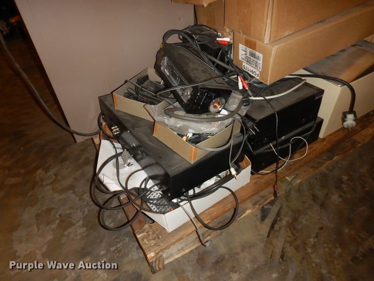 image for item IJ9265 Office supplies and equipment