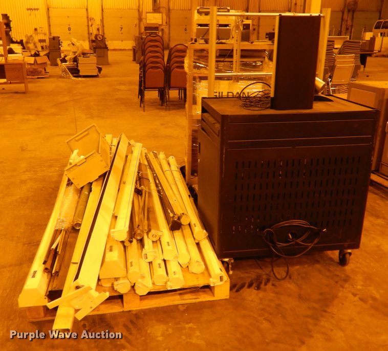 image for item IJ9266 Office supplies and equipment