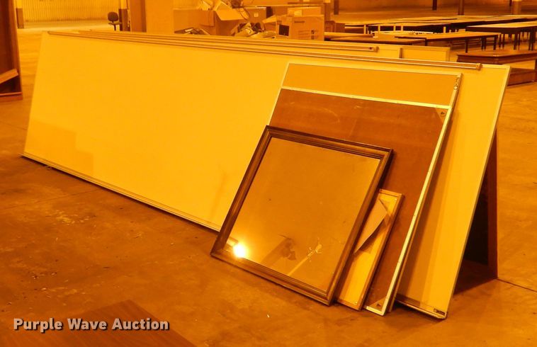 image for item IJ9266 Office supplies and equipment