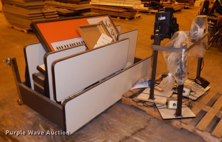 image for item IJ9266 Office supplies and equipment