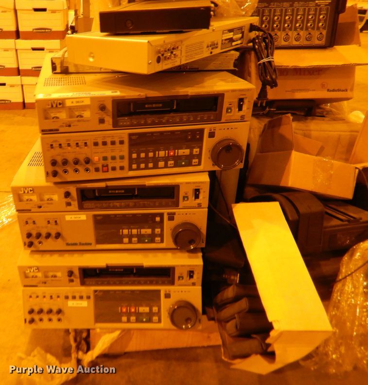 image for item IJ9268 Office supplies and equipment