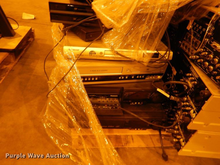 image for item IJ9268 Office supplies and equipment