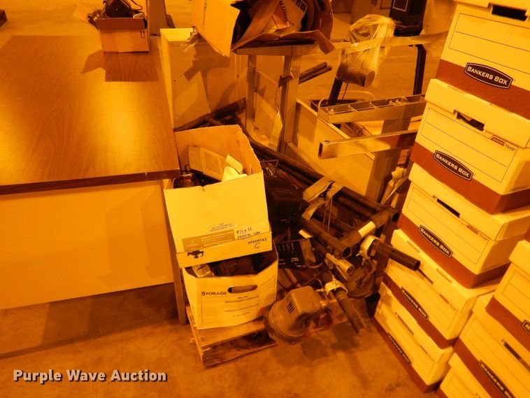 image for item IJ9268 Office supplies and equipment