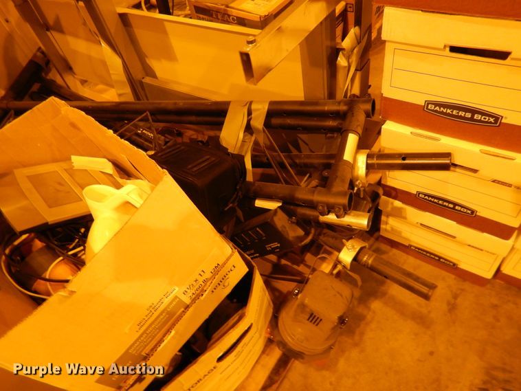 image for item IJ9268 Office supplies and equipment