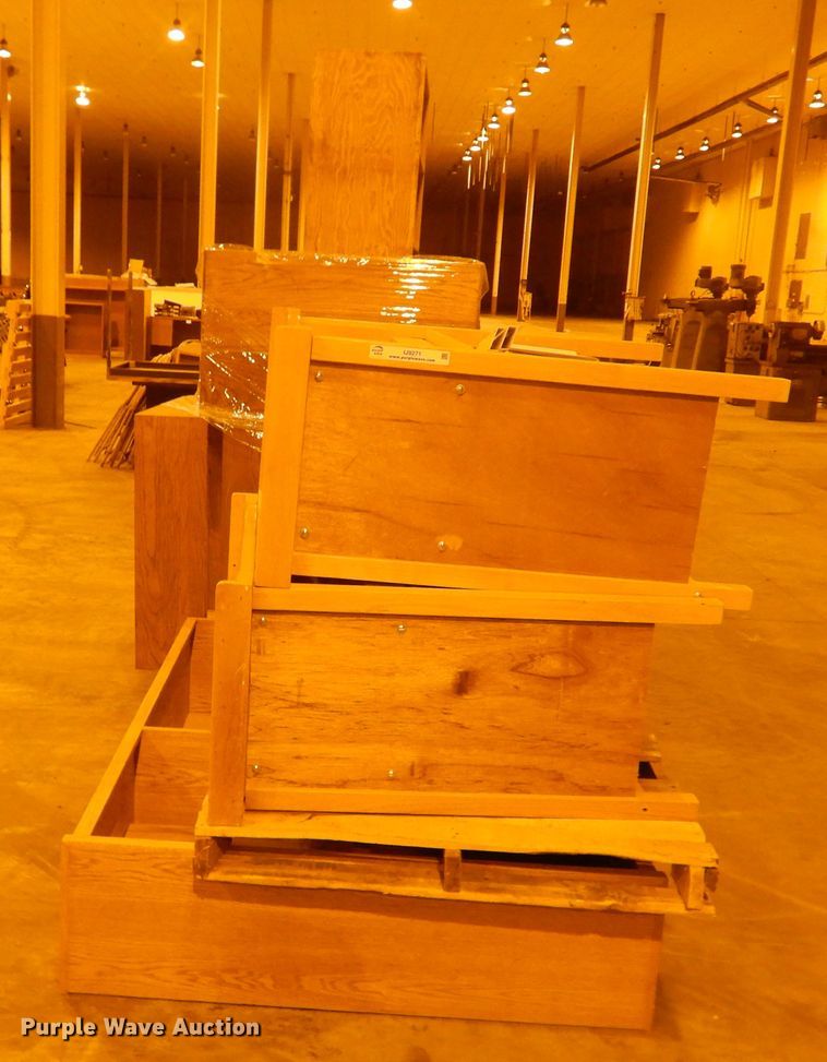 image for item IJ9271 Furniture