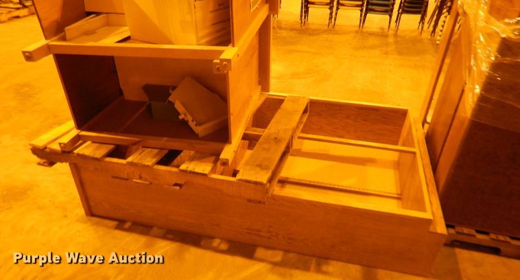 image for item IJ9271 Furniture