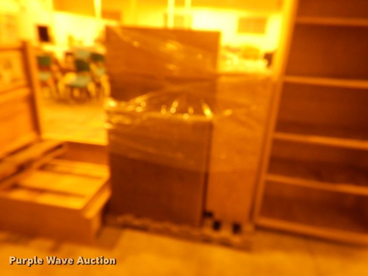 image for item IJ9271 Furniture