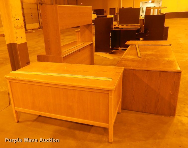 image for item IJ9271 Furniture