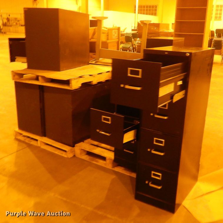 image for item IJ9272 Approximately 18 metal filing cabinets