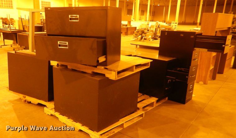 image for item IJ9272 Approximately 18 metal filing cabinets